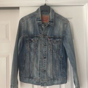 Levi’s Oversized Jacket